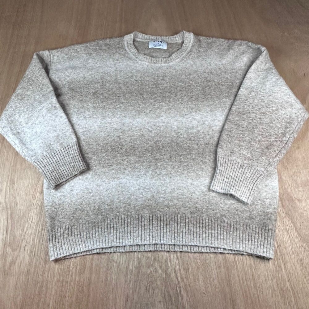 Old Navy Go Recycled Beige Crewneck Sweater M Soft Wool Blend Pullover Cozy